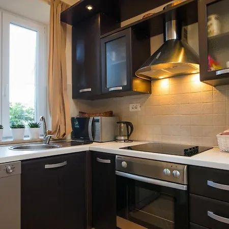Vila Hedera Estate, Hedera Ix *